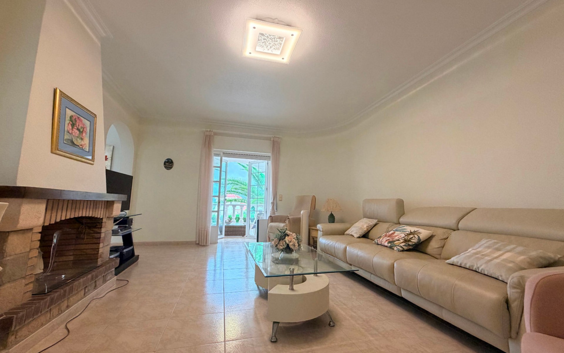  - Villa - 