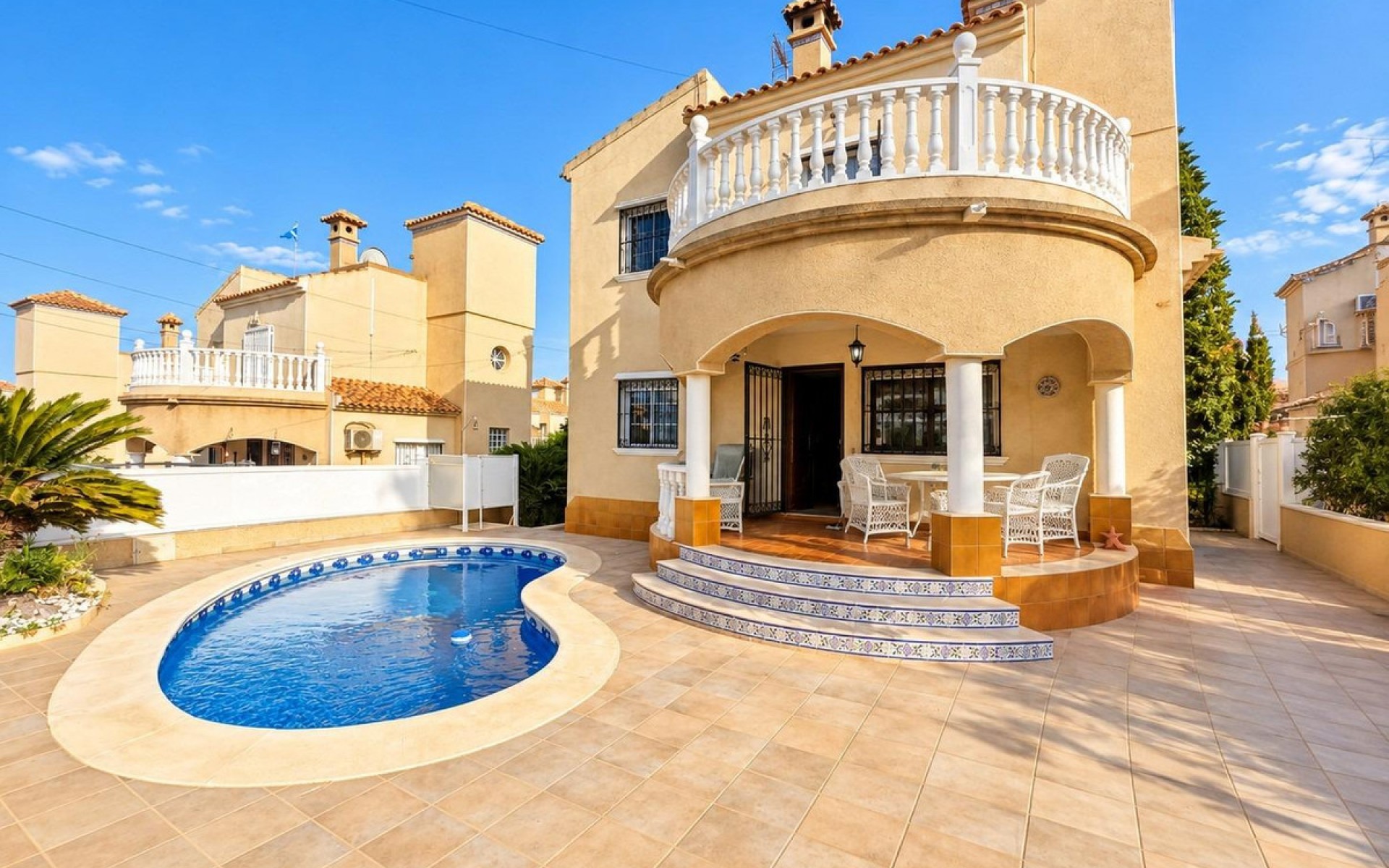  - Villa - 