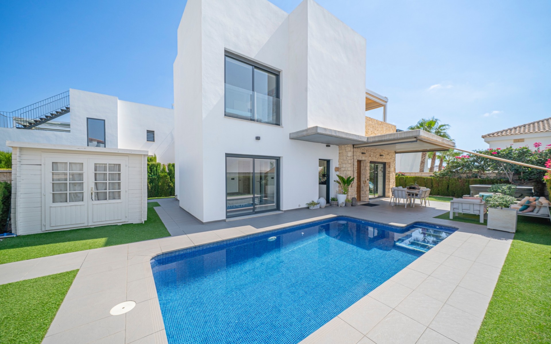  - Villa - 
