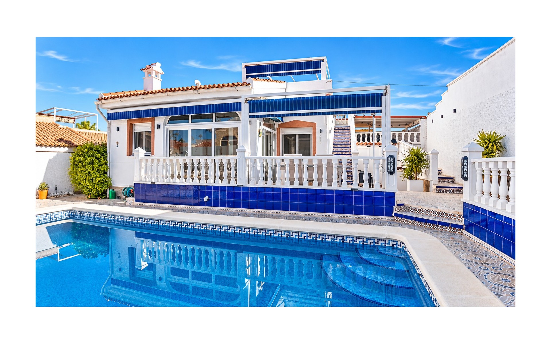  - Villa - 