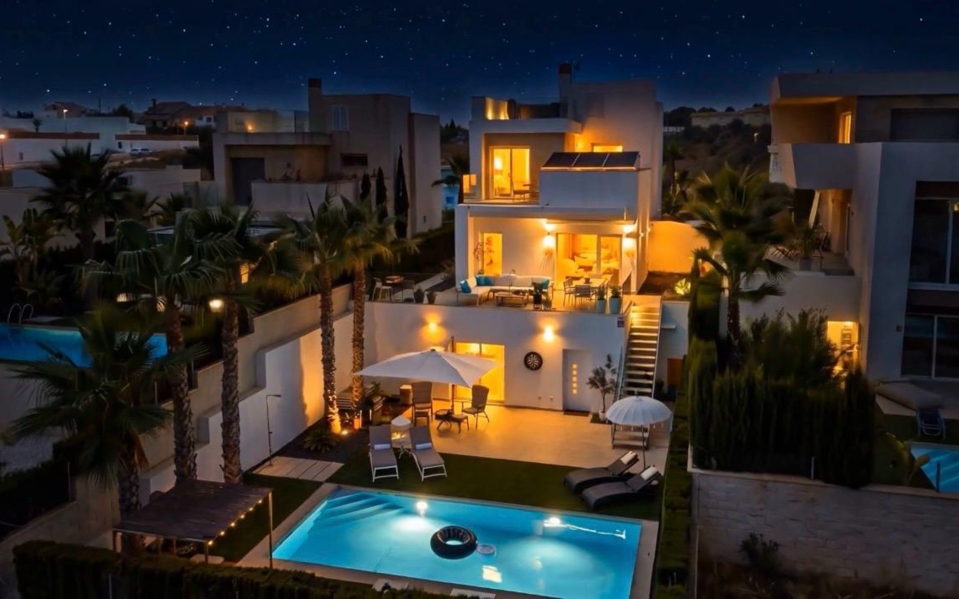  - Villa - 