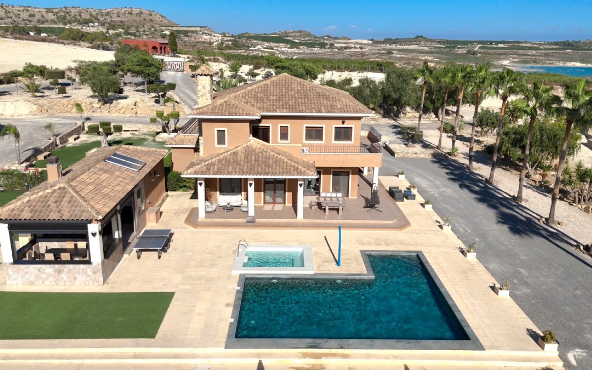  - Villa - 