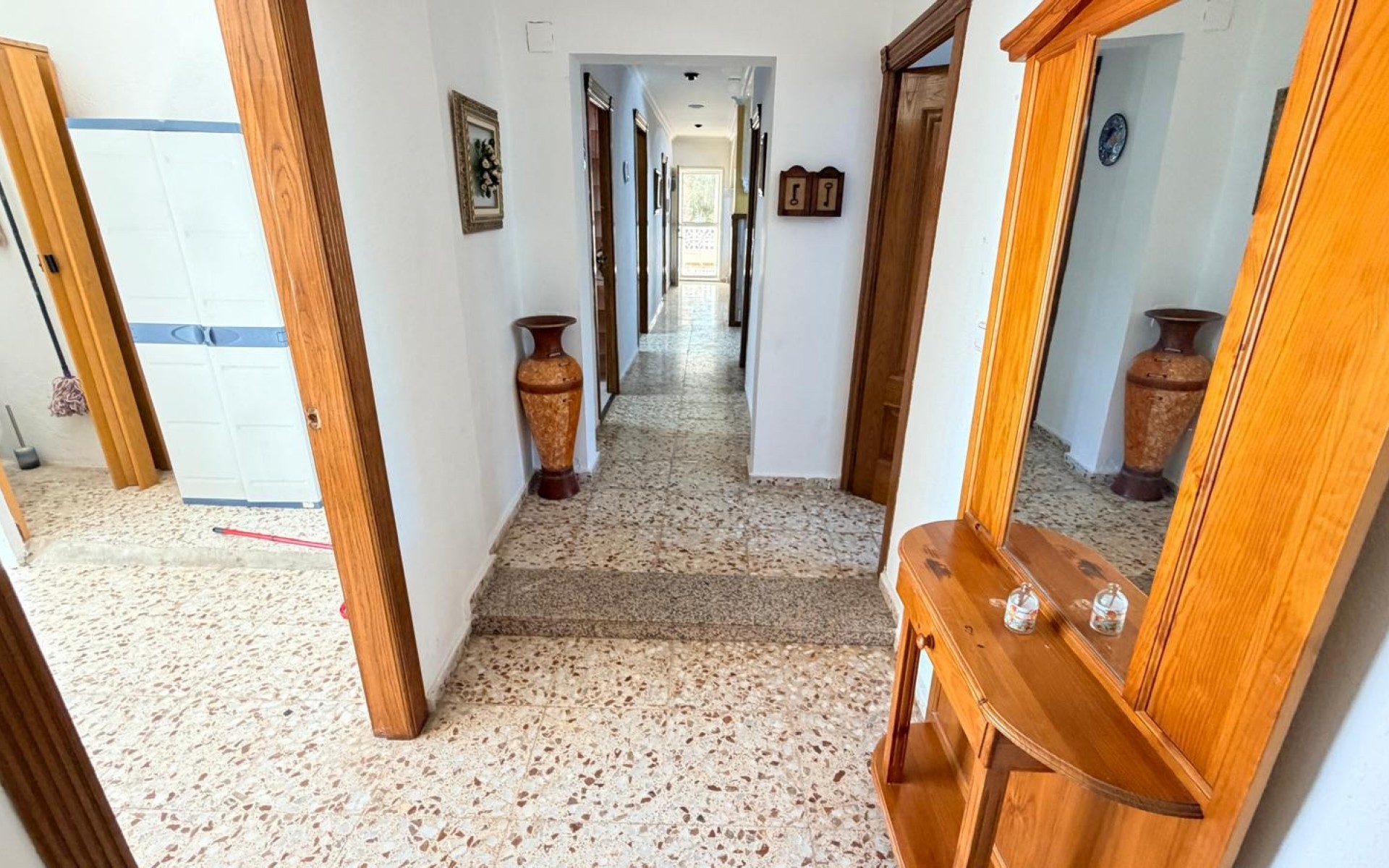  - Villa - 