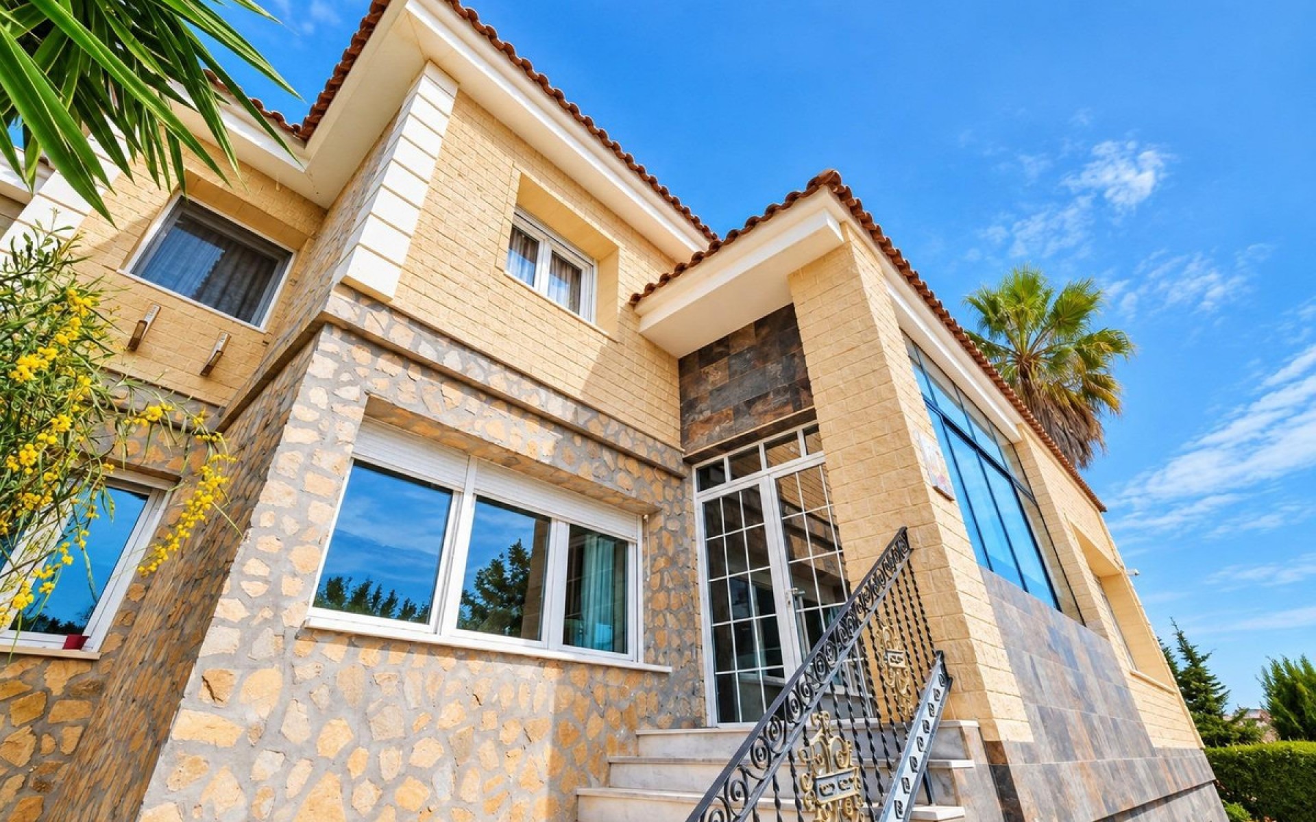  - Villa - 