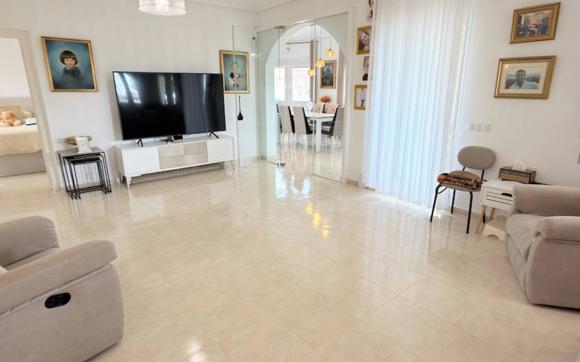  - Villa - 
