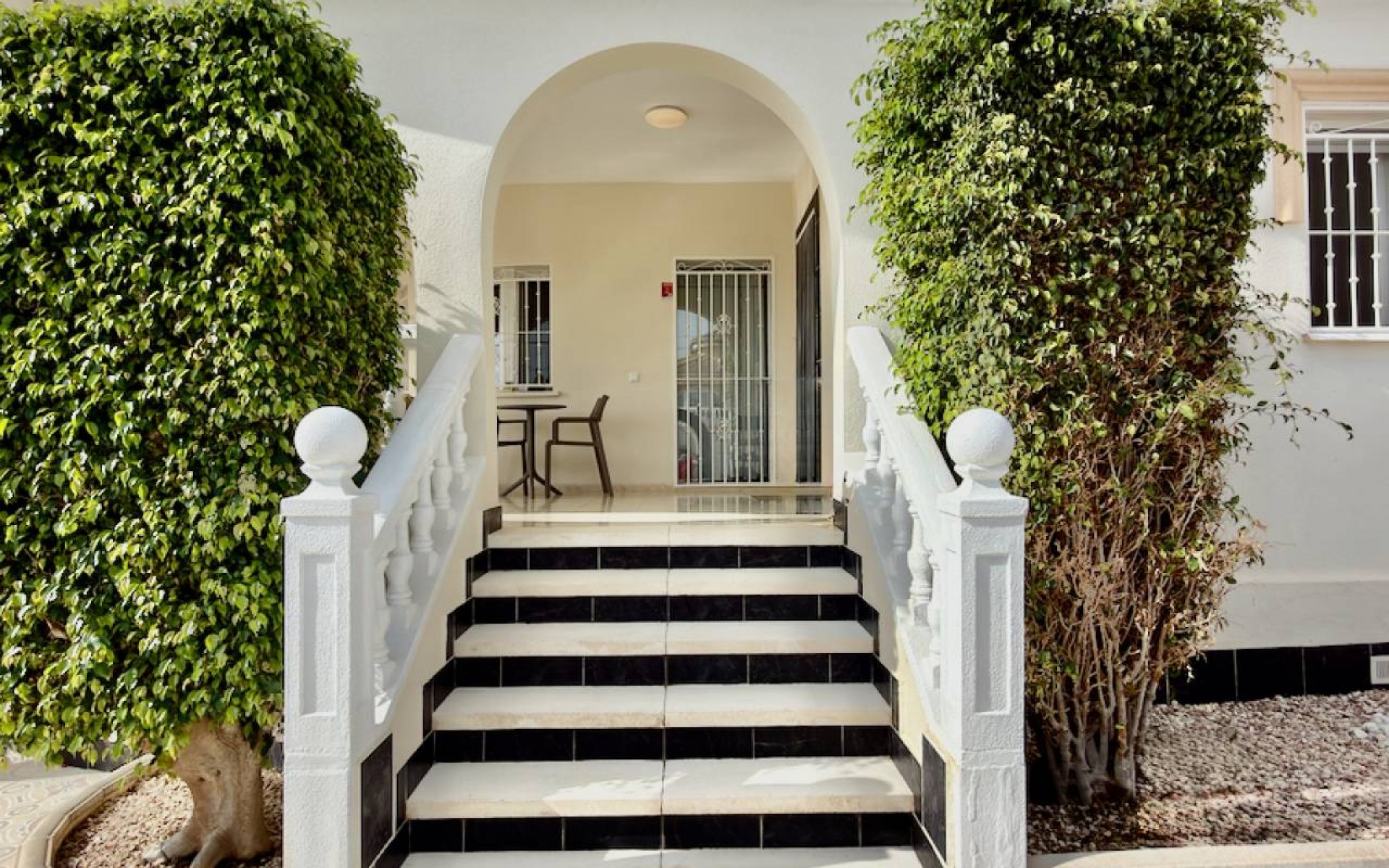  - Villa - 