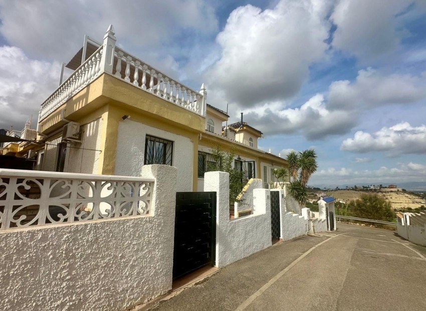  - Villa - 