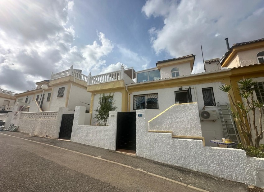  - Villa - 