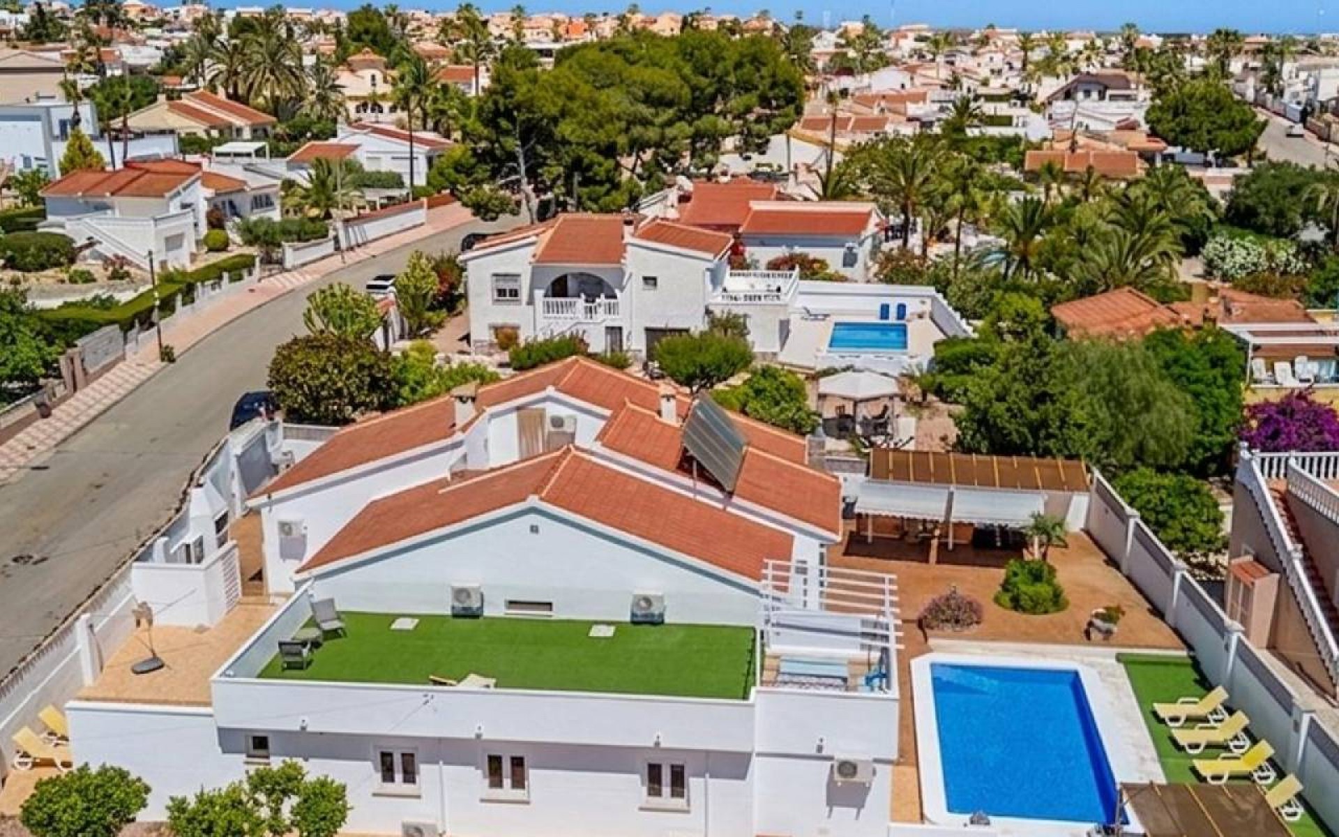  - Villa - 