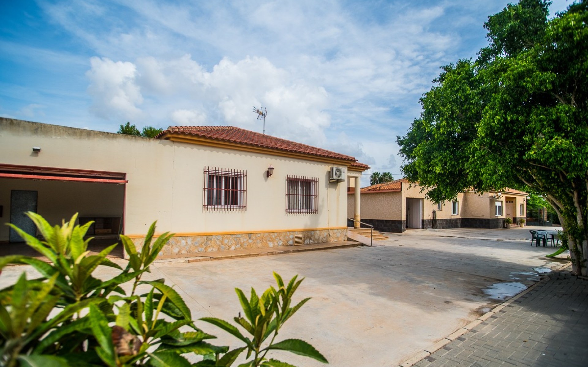  - Villa - 