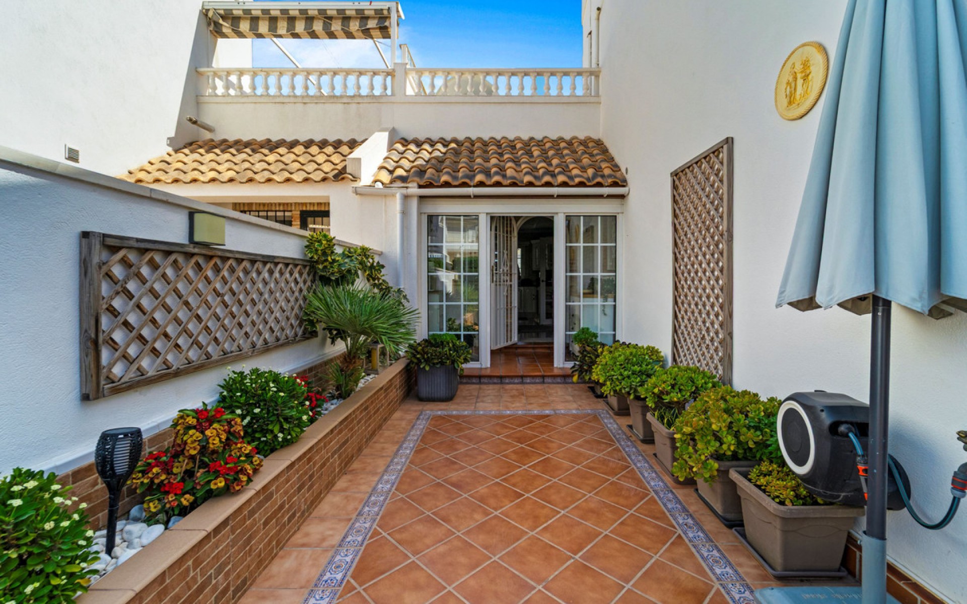  - Villa - 