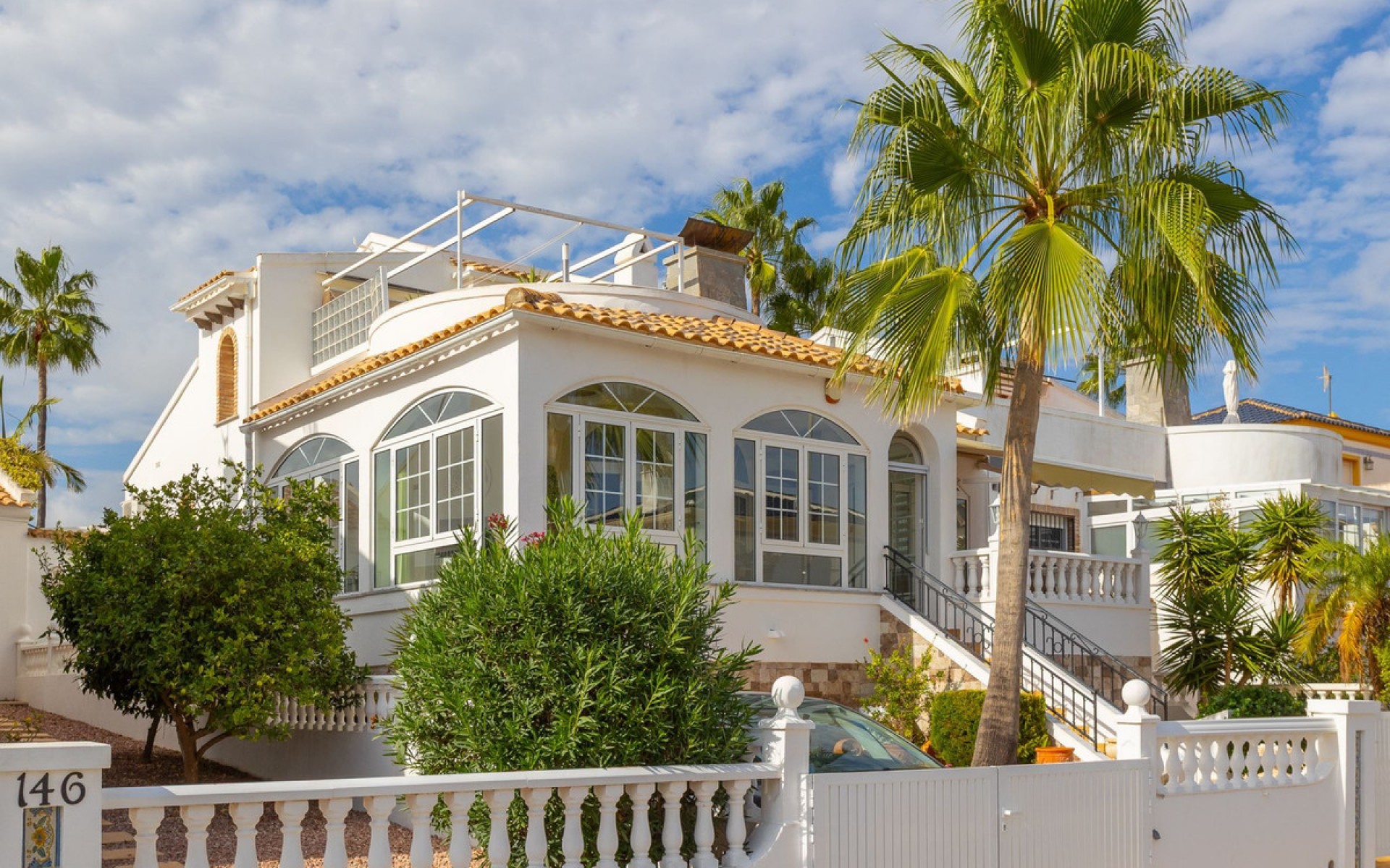  - Villa - 