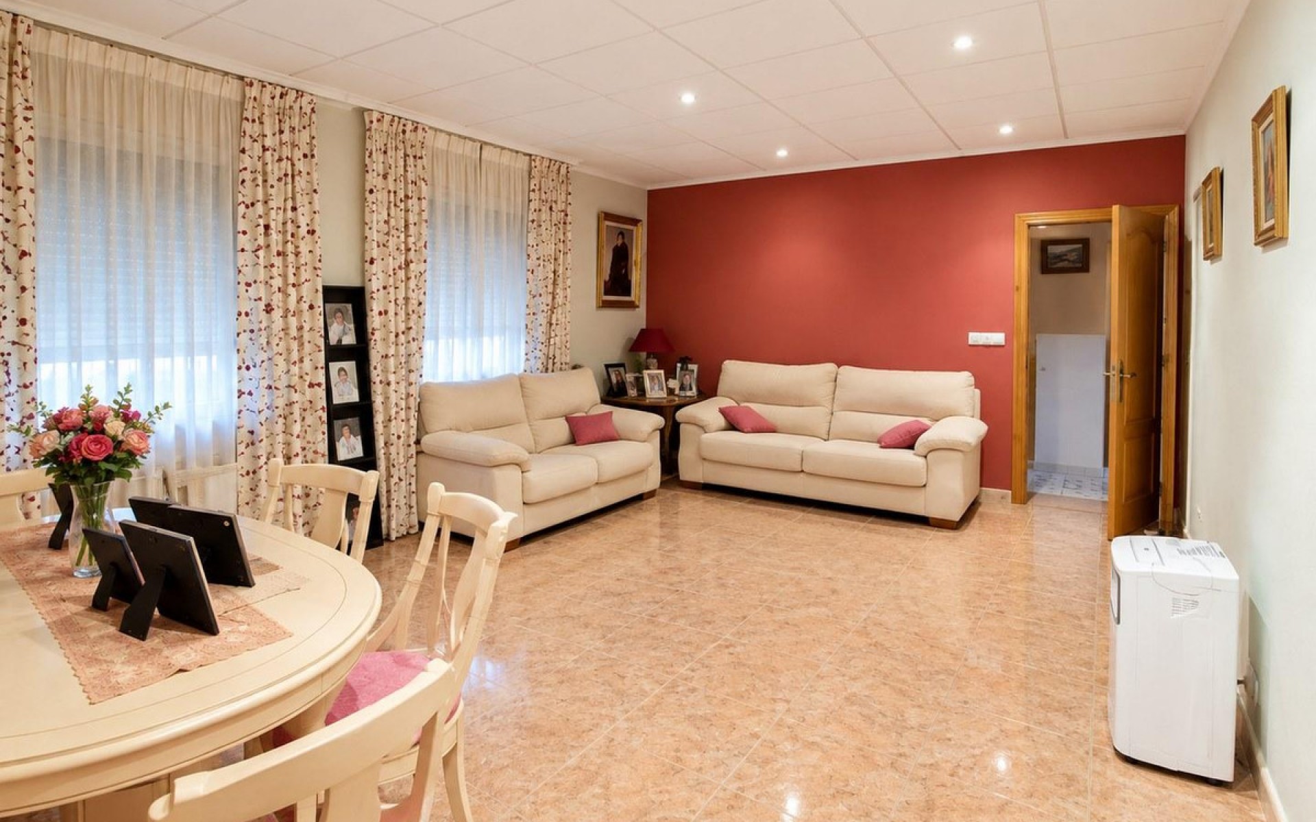  - Villa - 