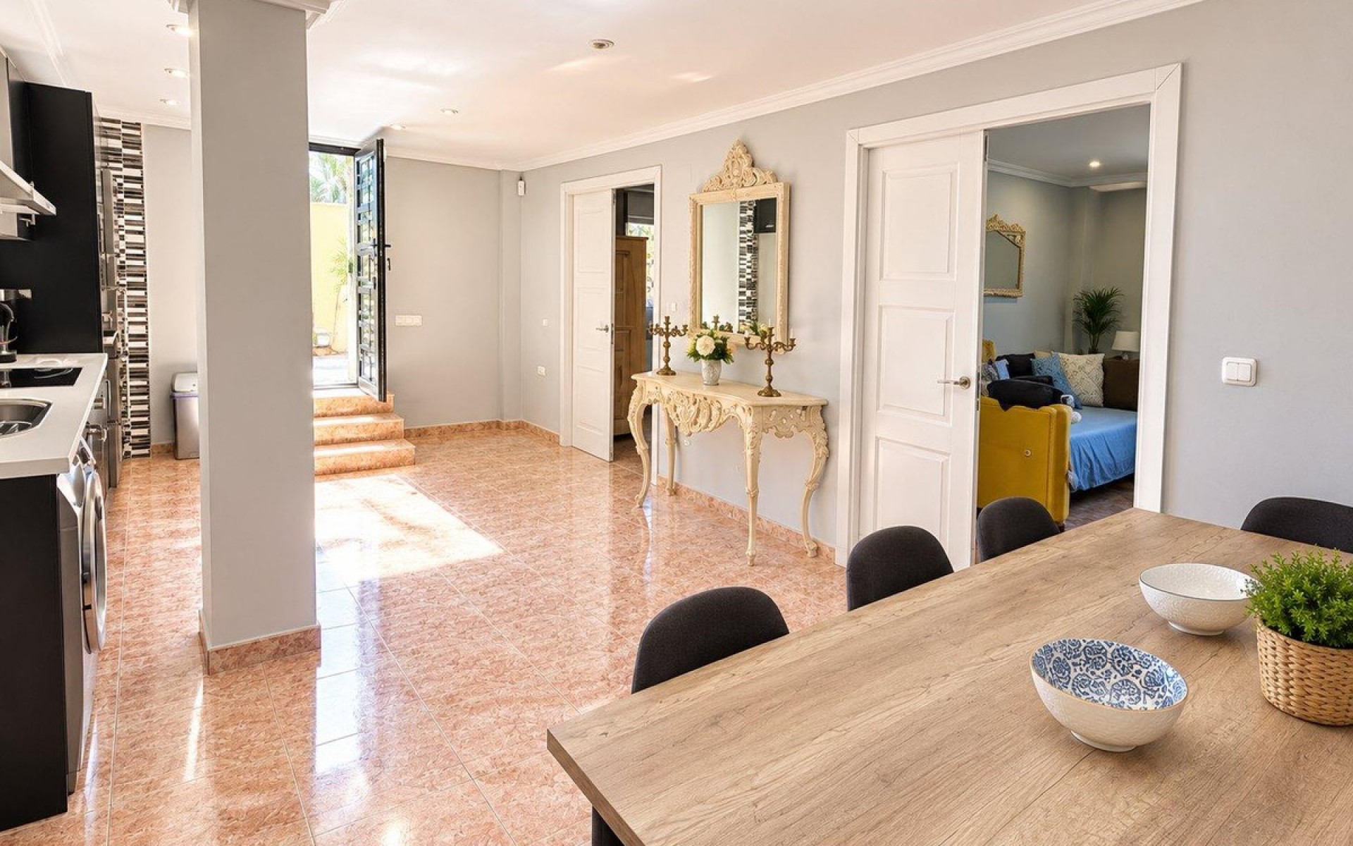  - Villa - 