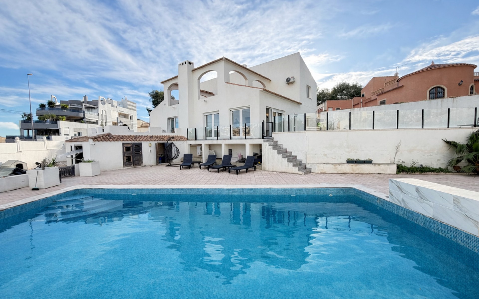  - Villa - 