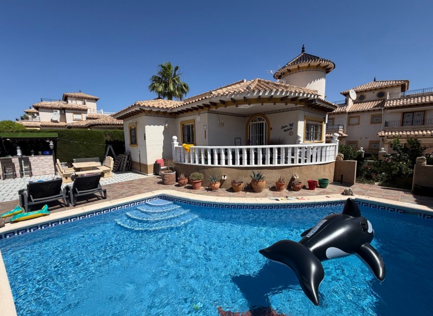  - Villa - 