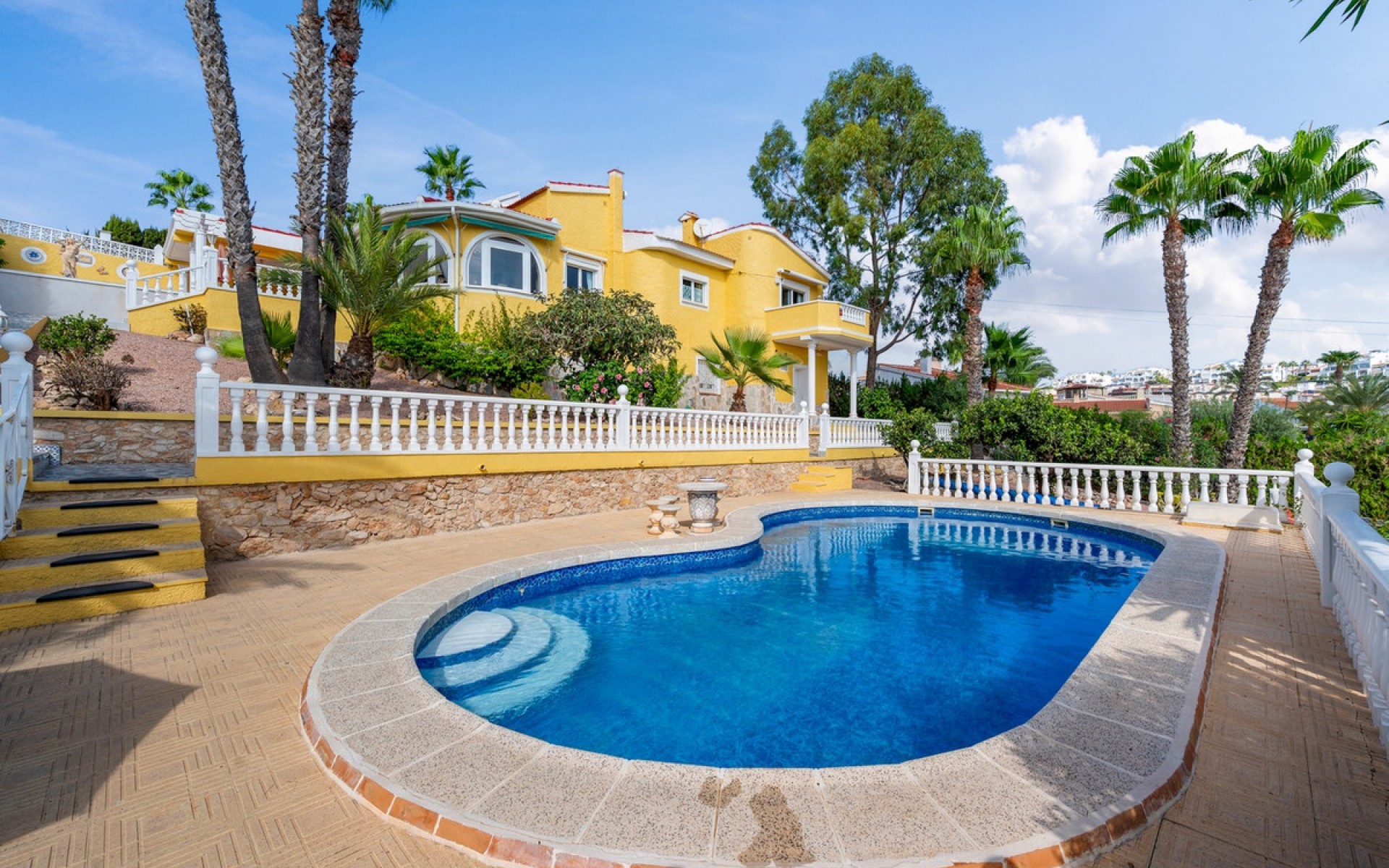  - Villa - 