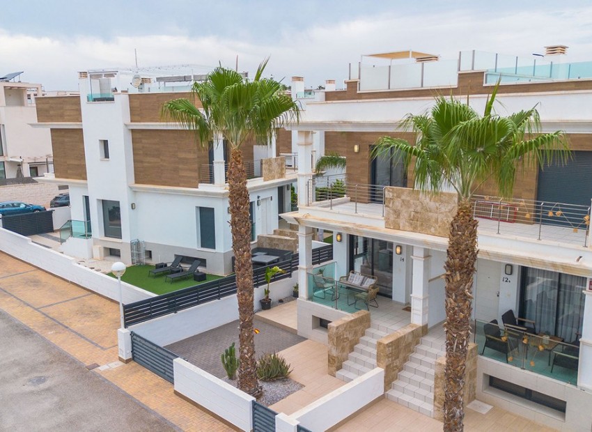  - Villa - 