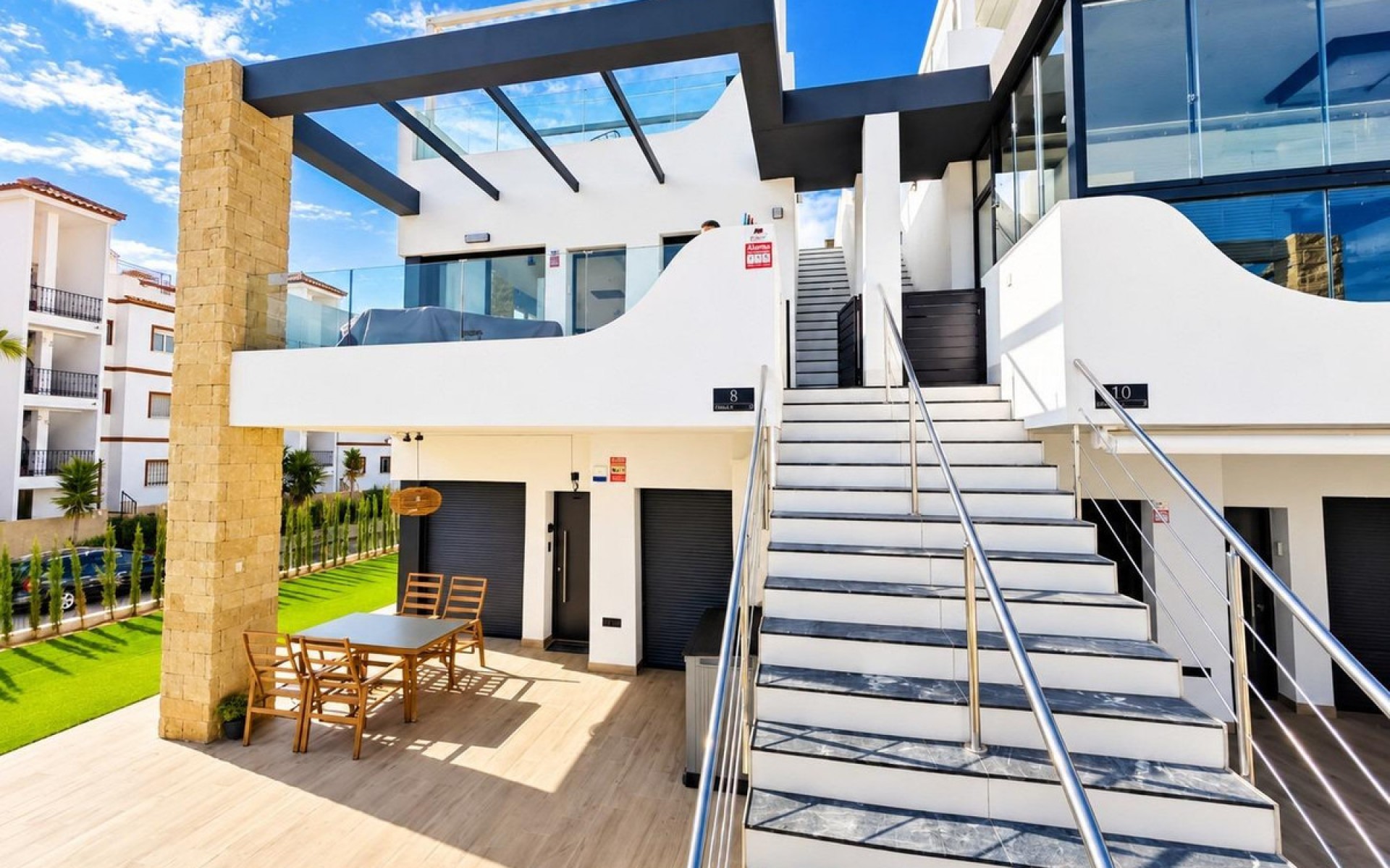  - Villa - 