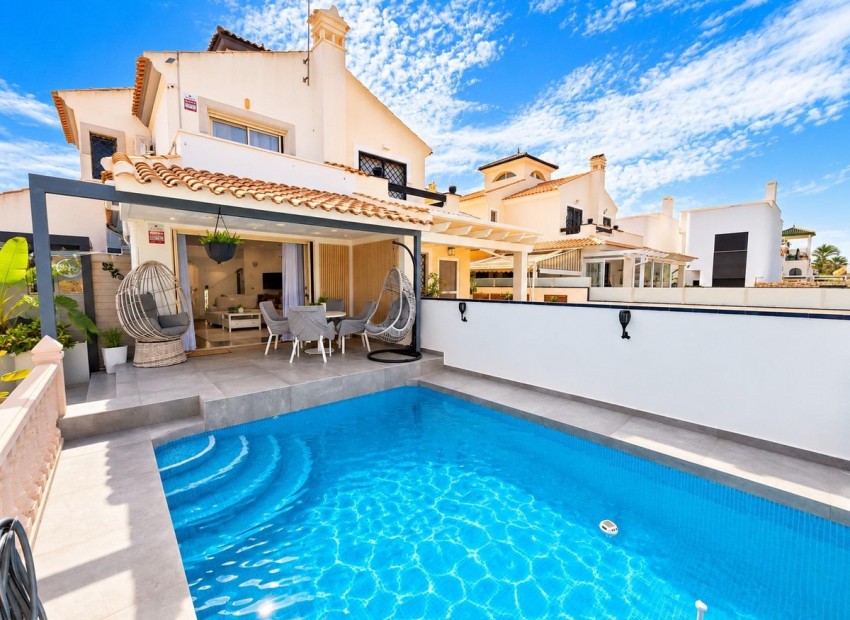  - Villa - 