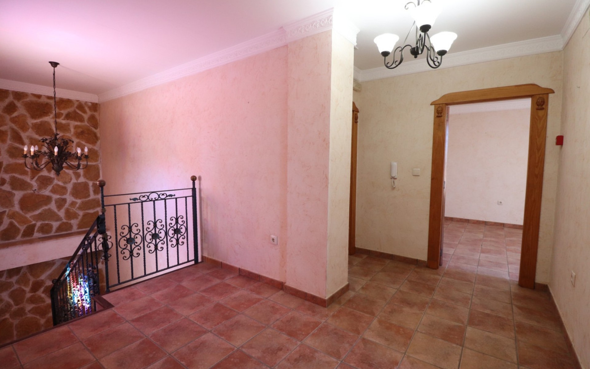  - Villa - 