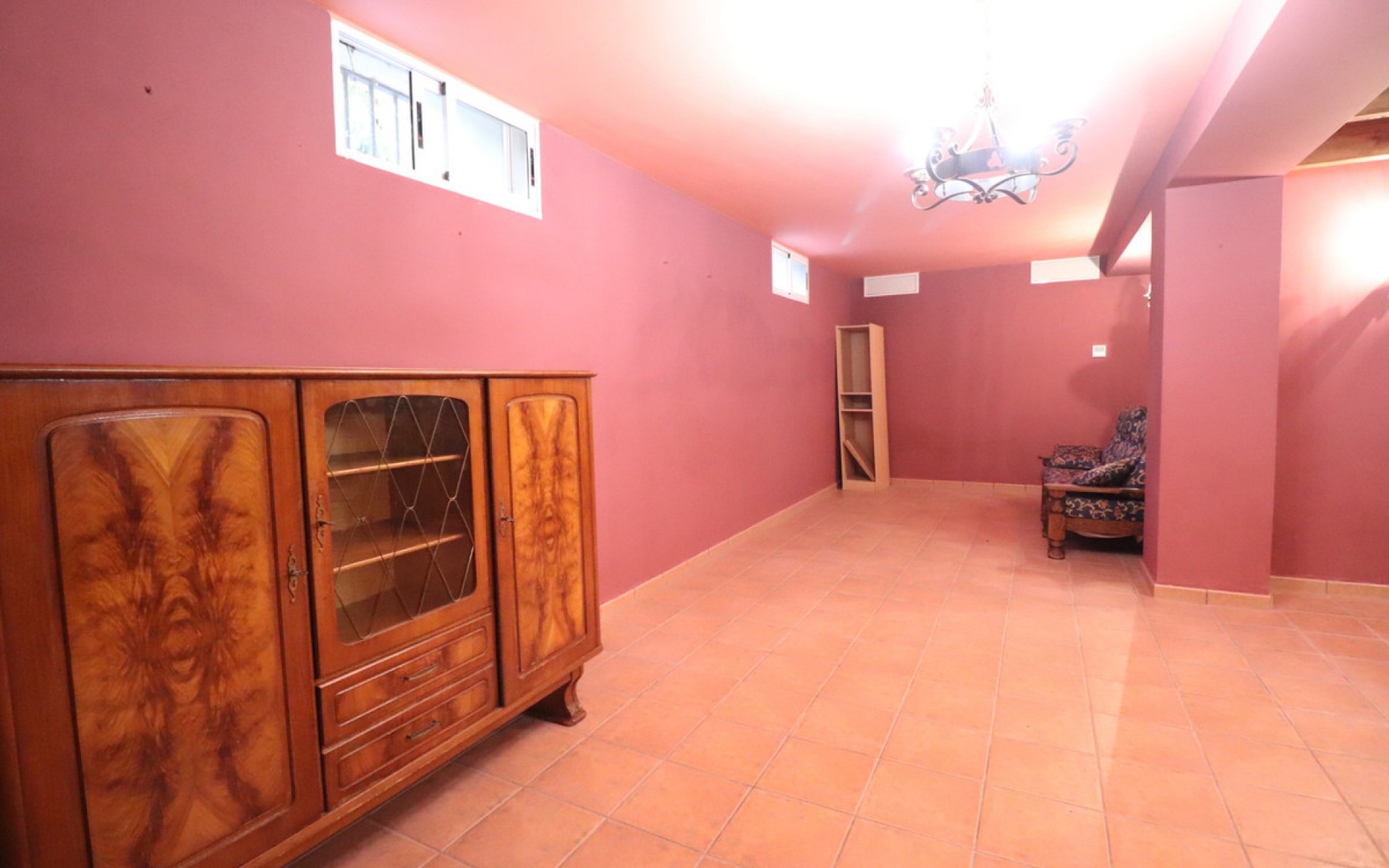  - Villa - 
