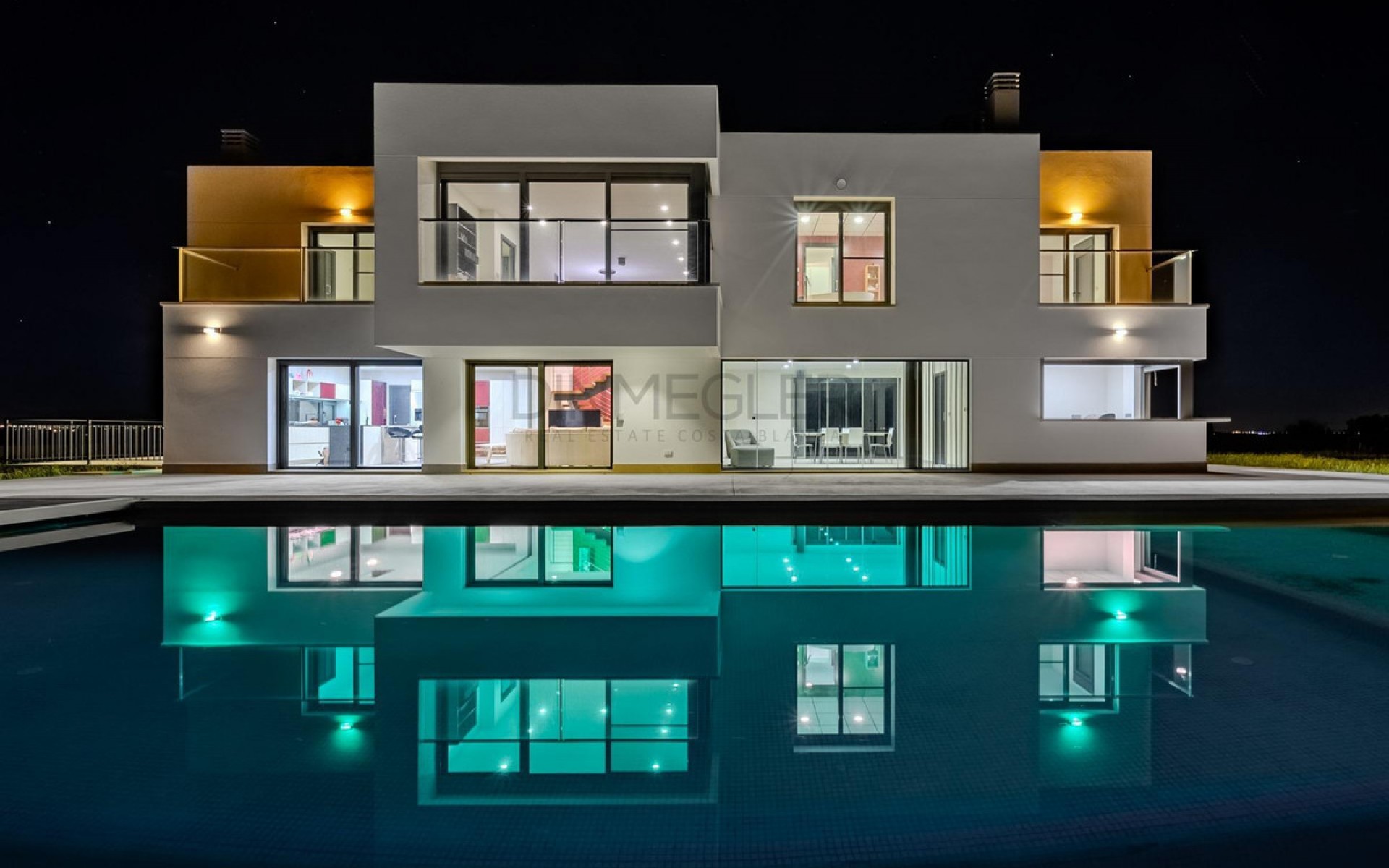 - Villa - 