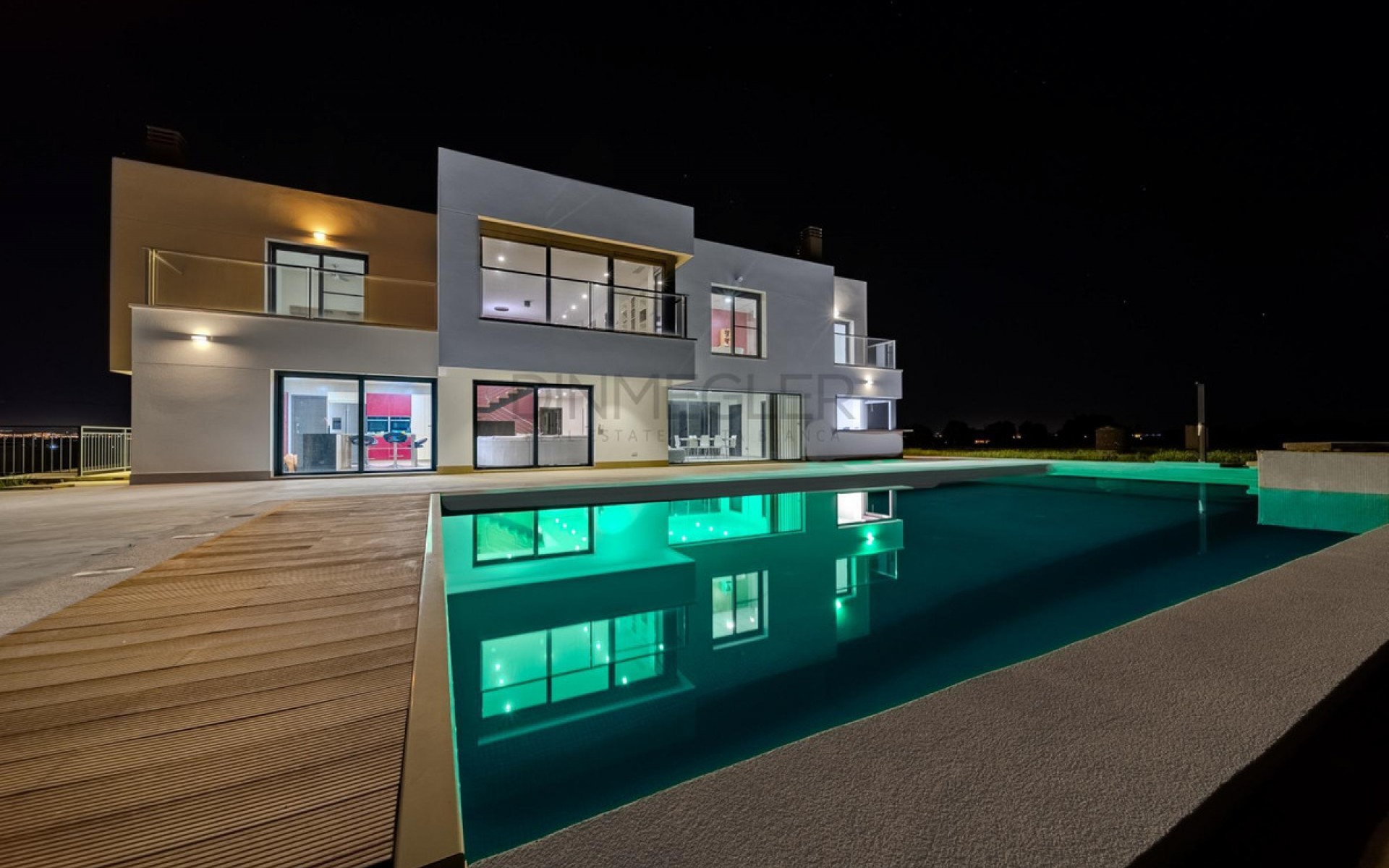 - Villa - 