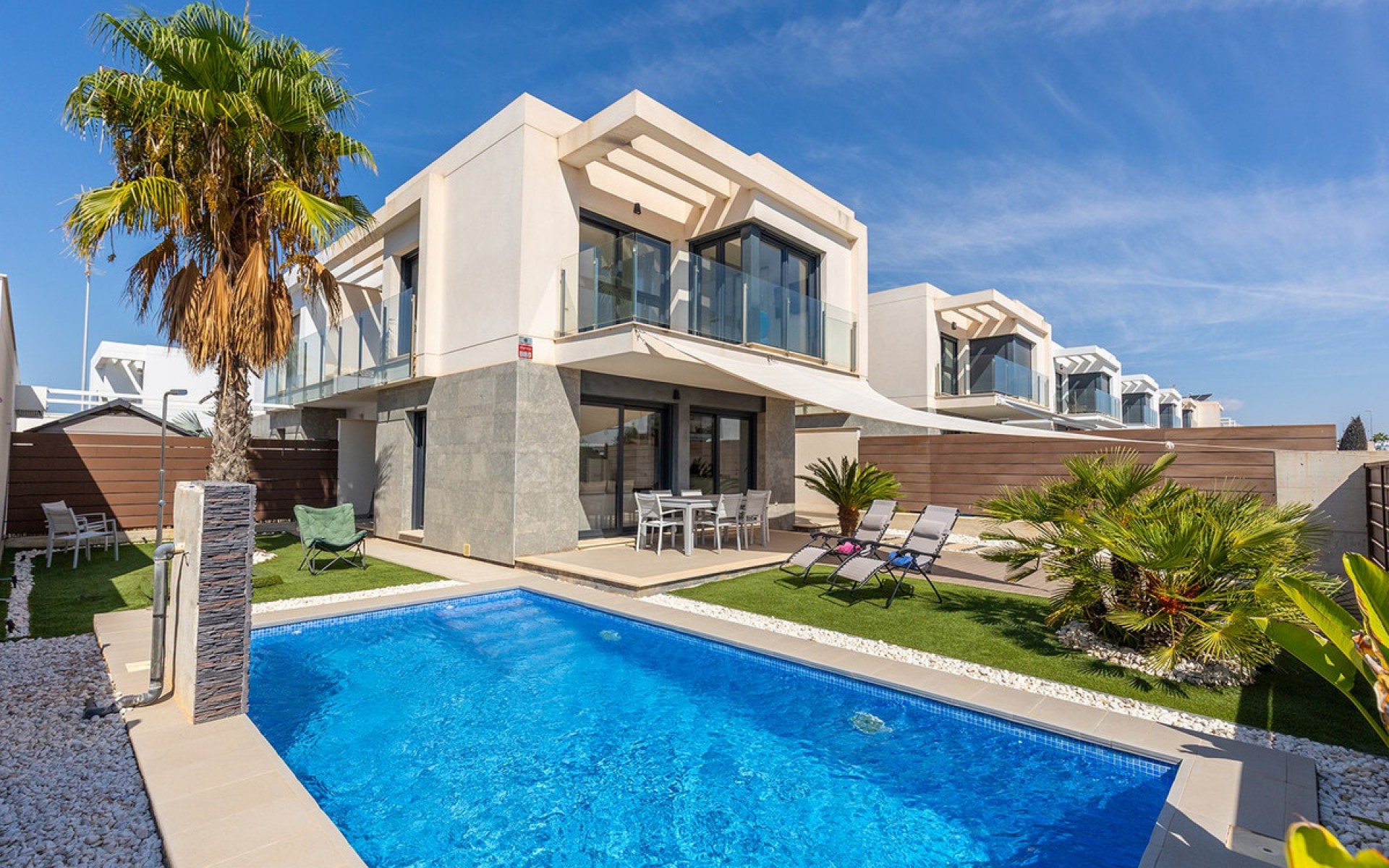  - Villa - 