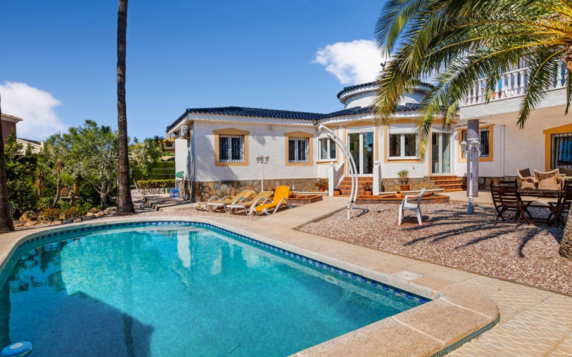  - Villa - 