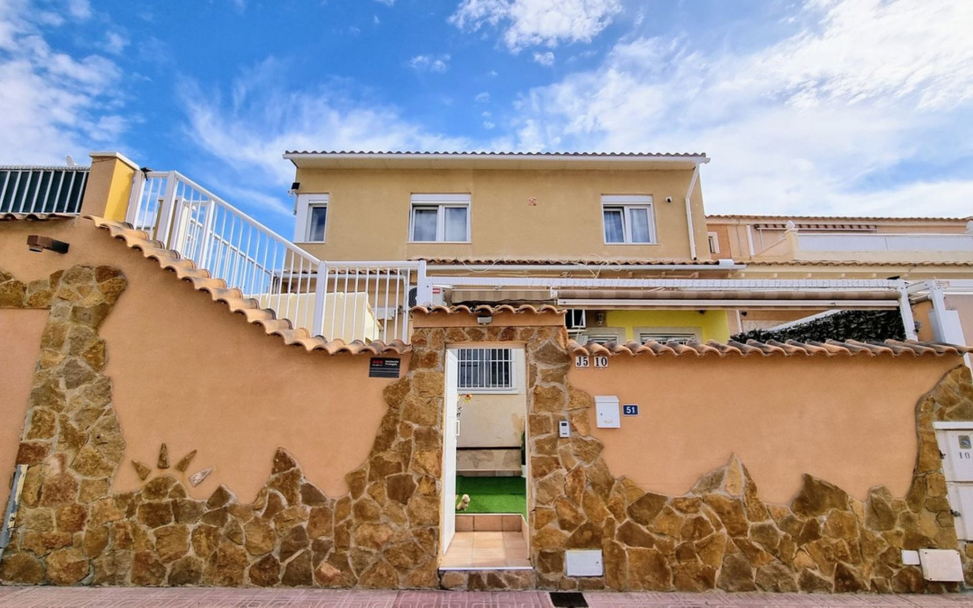  - Villa - 