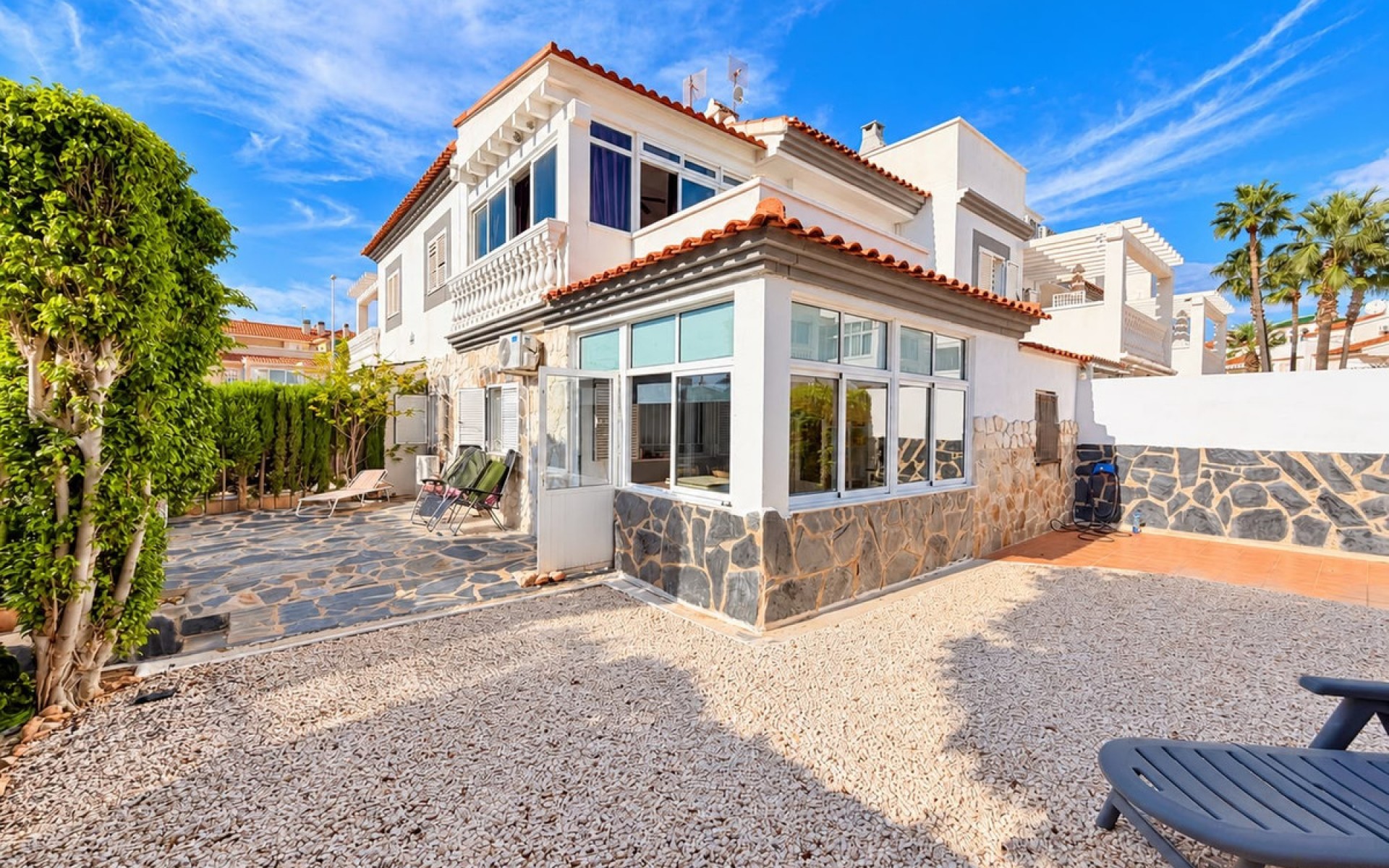  - Villa - 