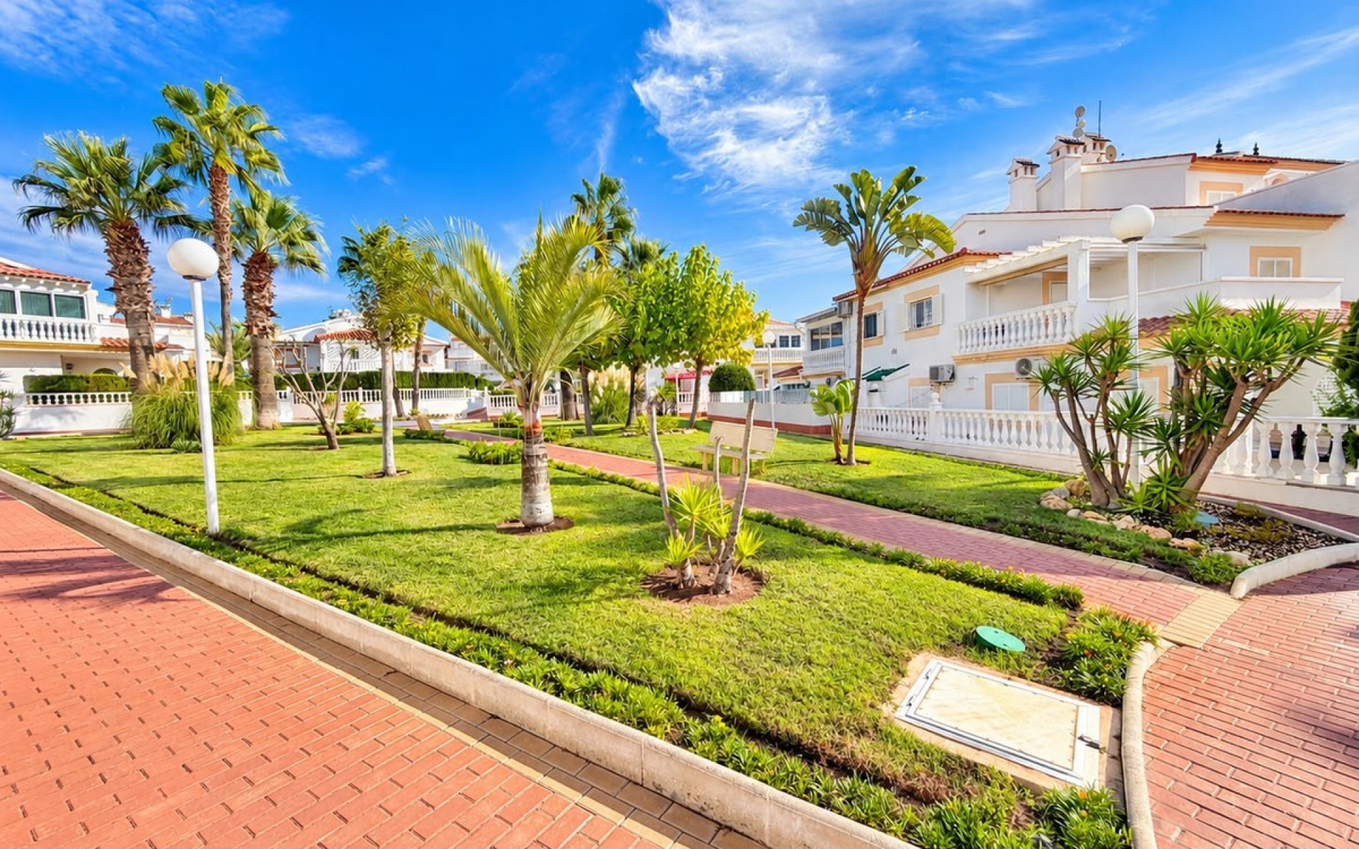  - Villa - 