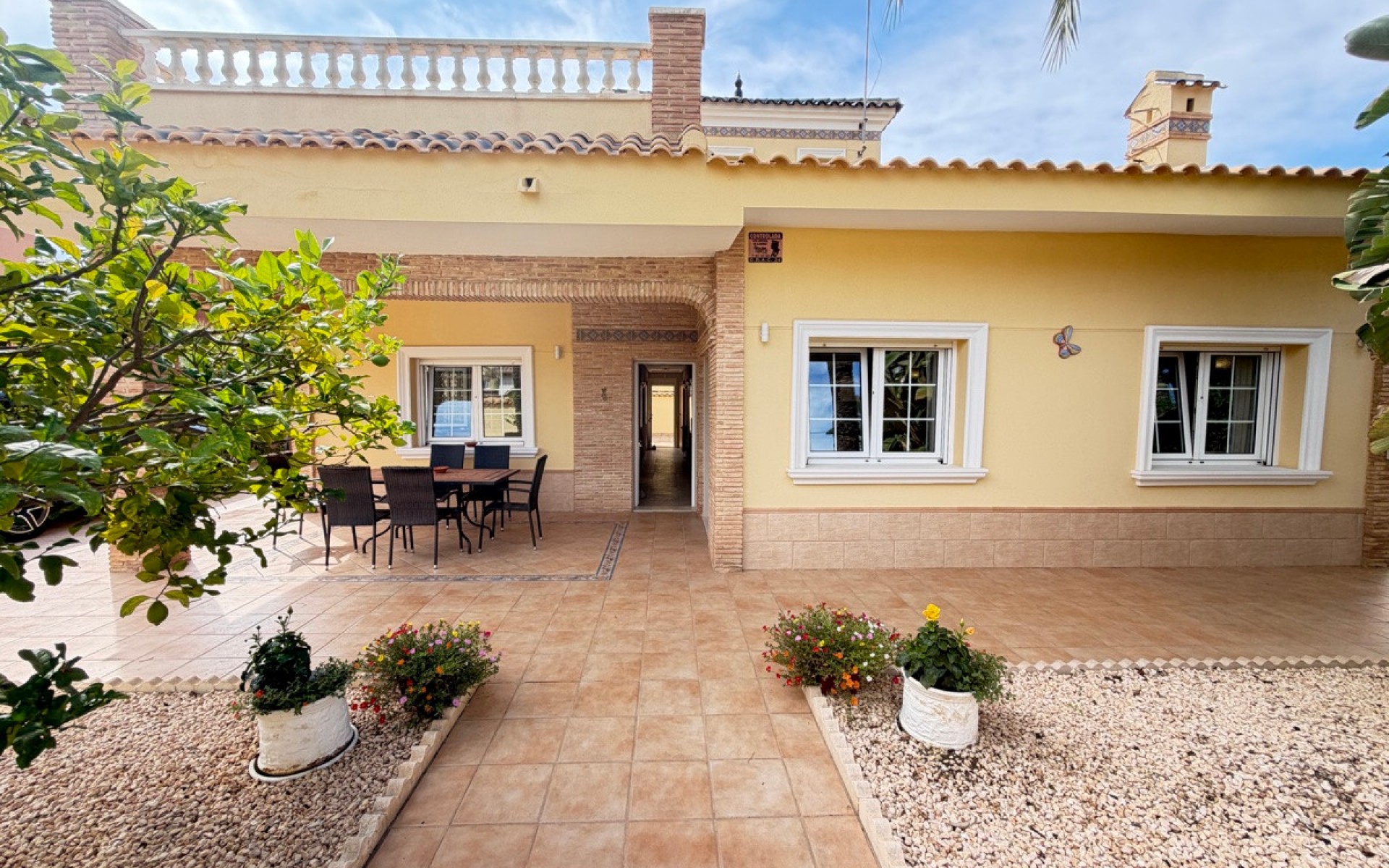  - Villa - 