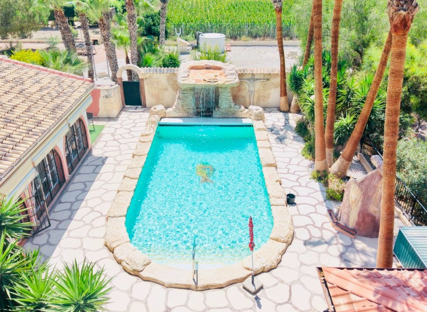 - Villa - 
