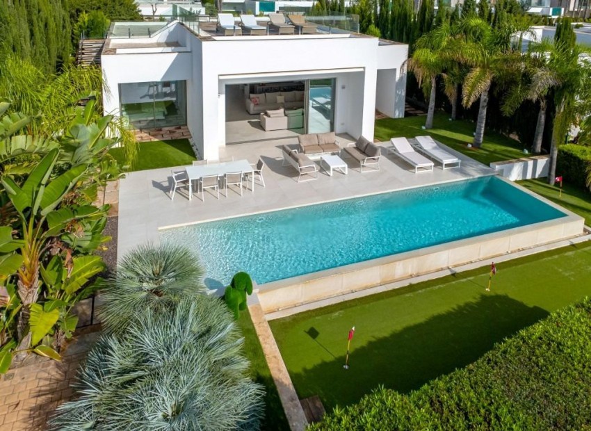  - Villa - 