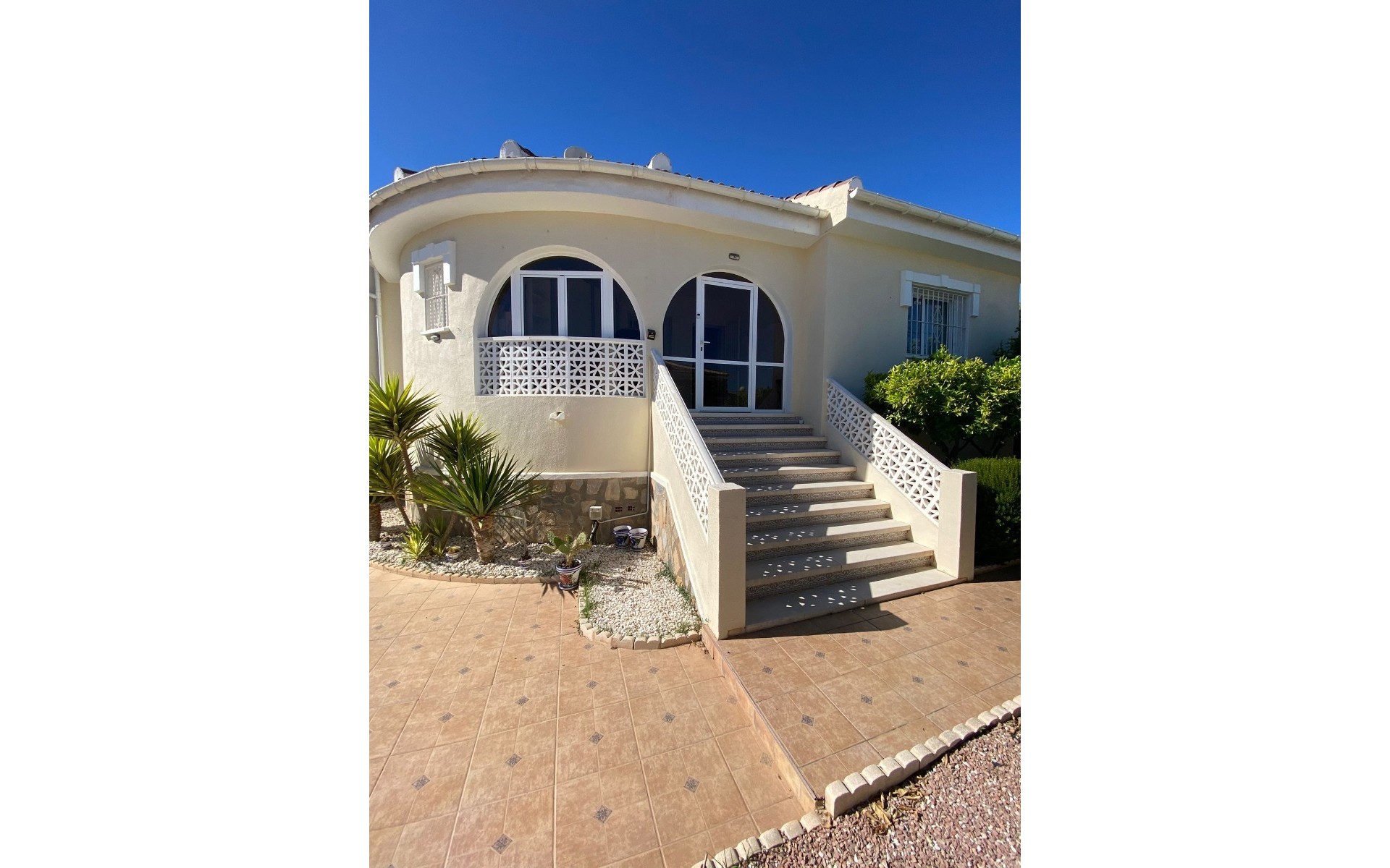  - Villa - 