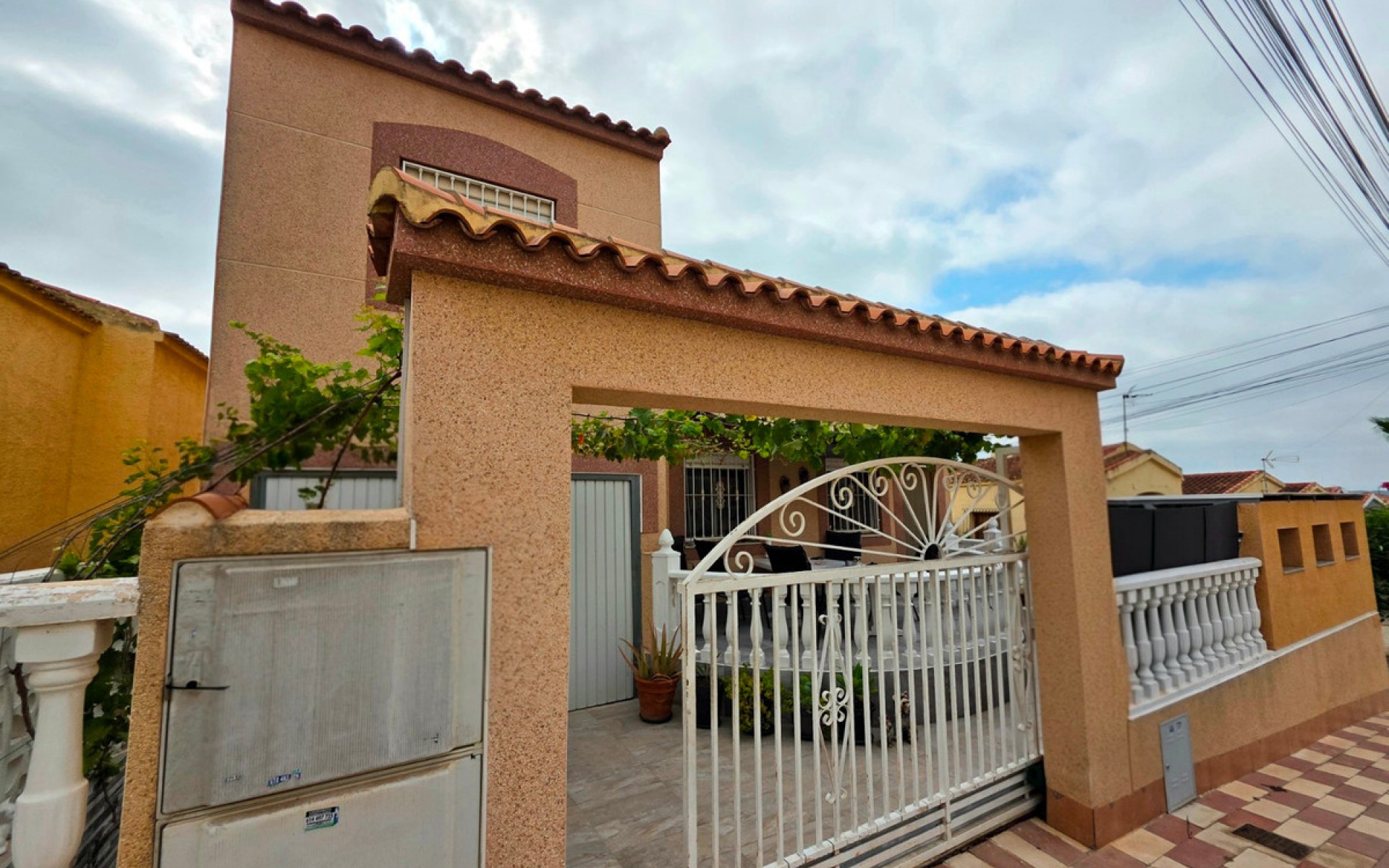  - Villa - 