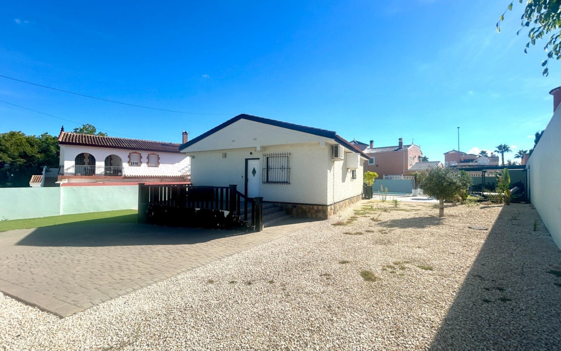  - Villa - 