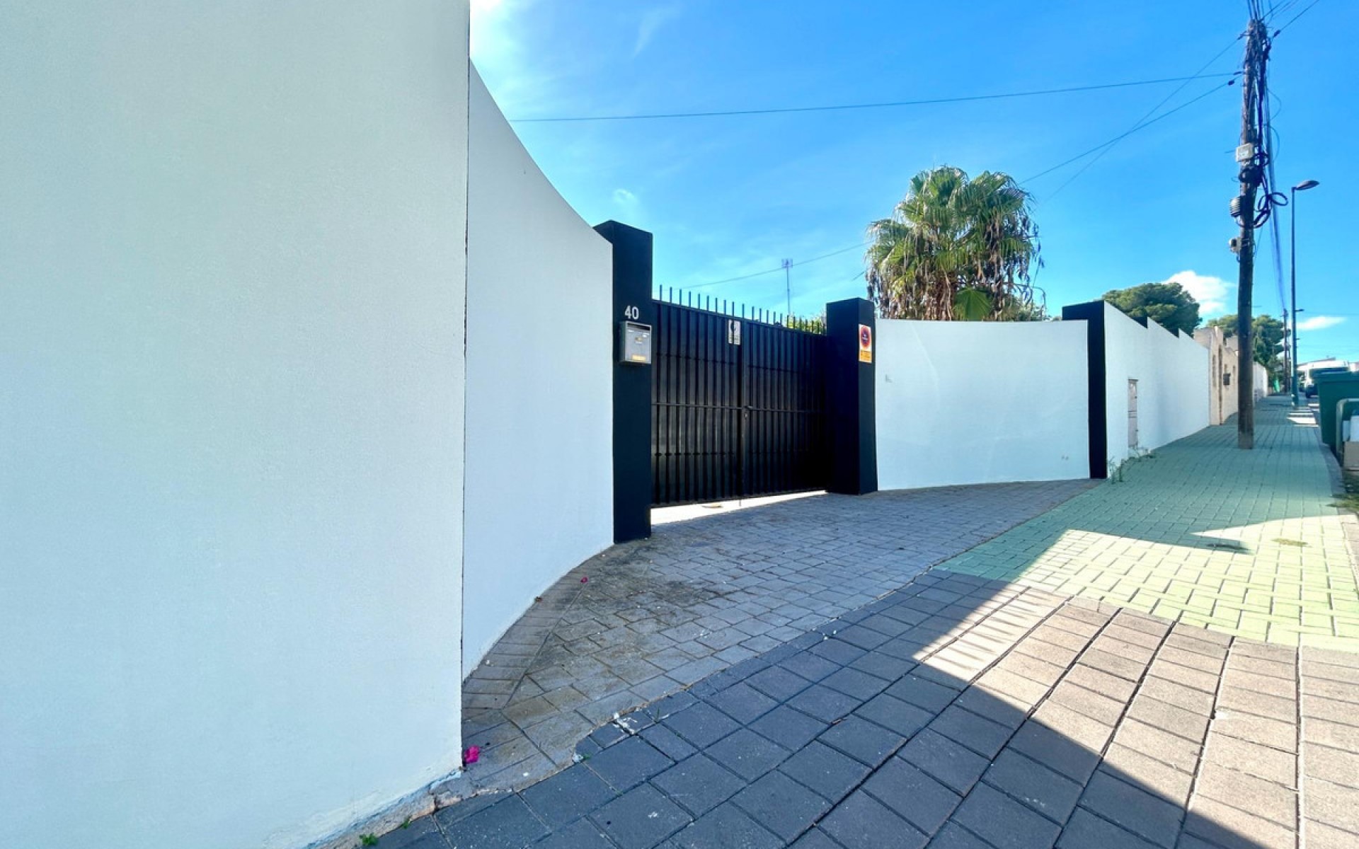  - Villa - 