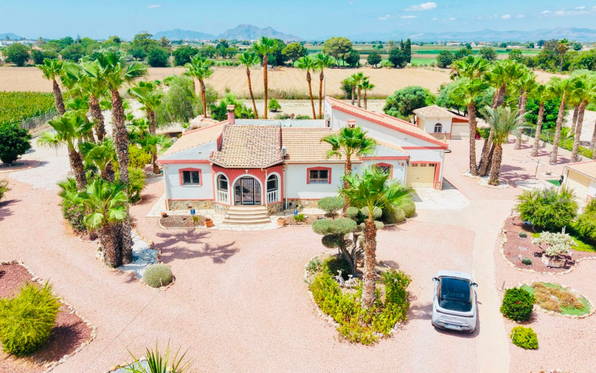  - Villa - 