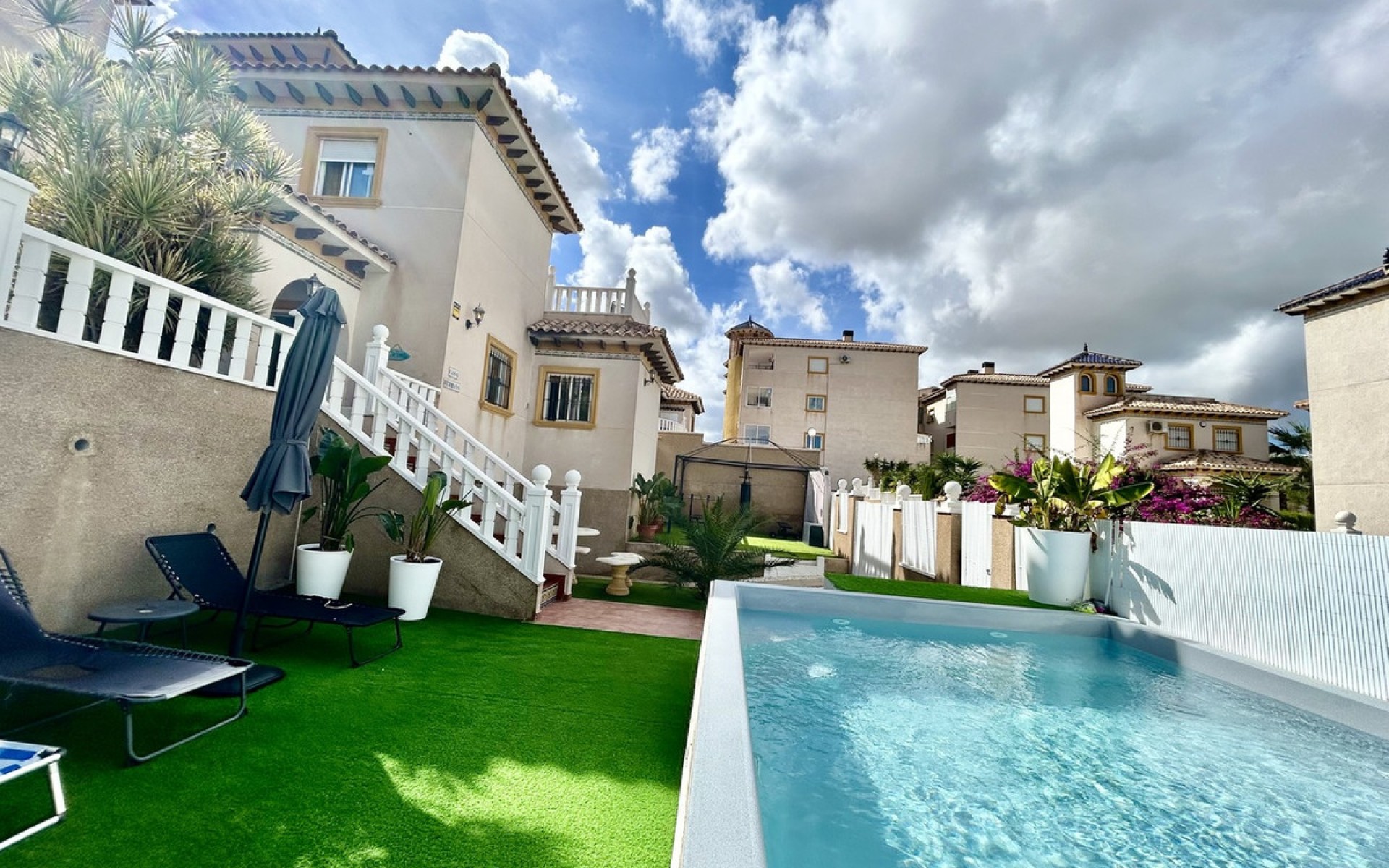  - Villa - 