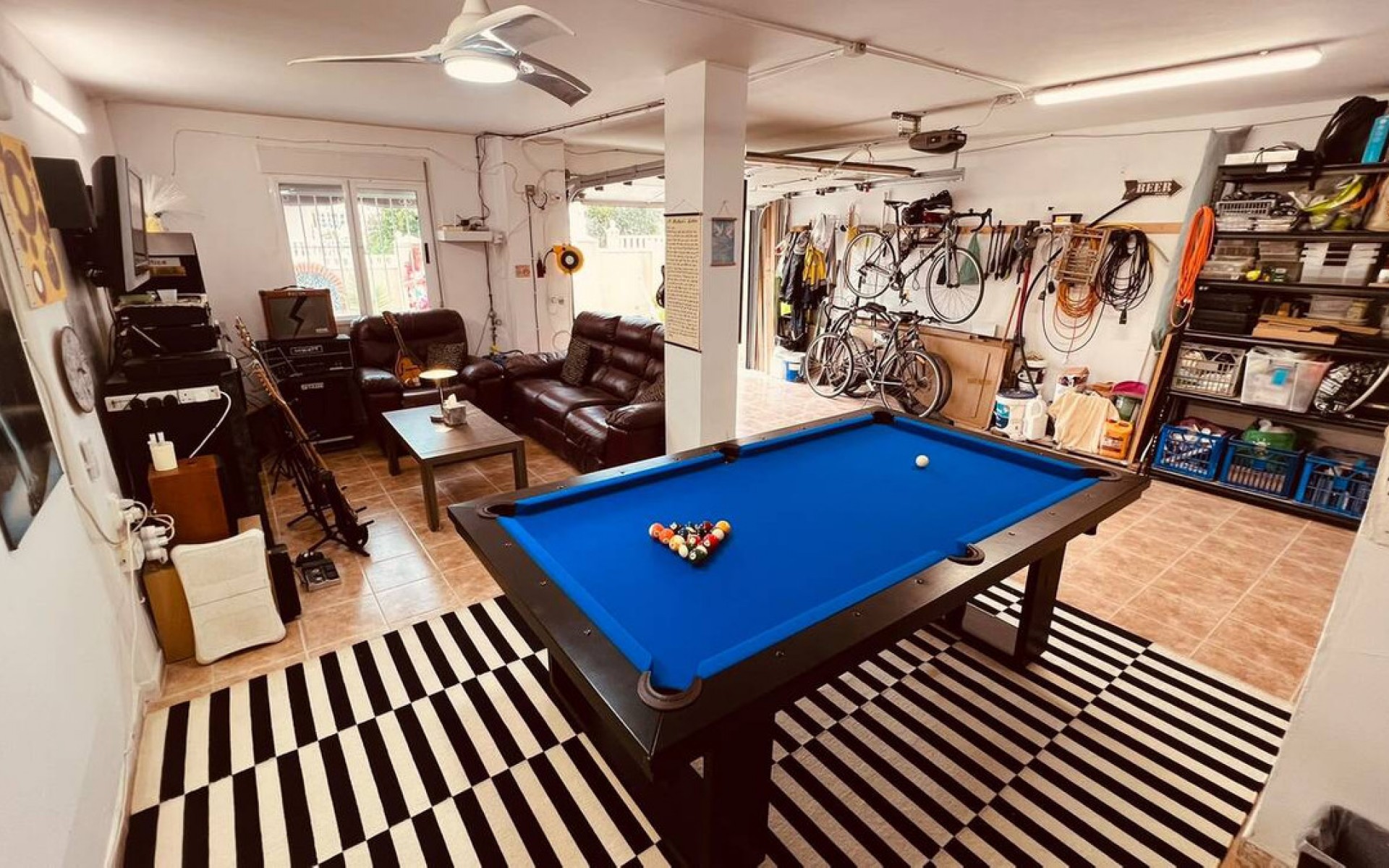  - Villa - 