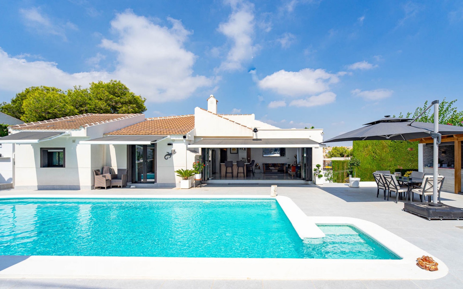  - Villa - 