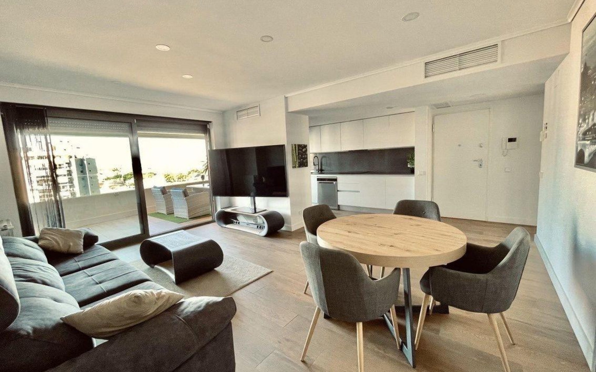 zum Verkauf - Apartment - Alicante - Alicante Centro