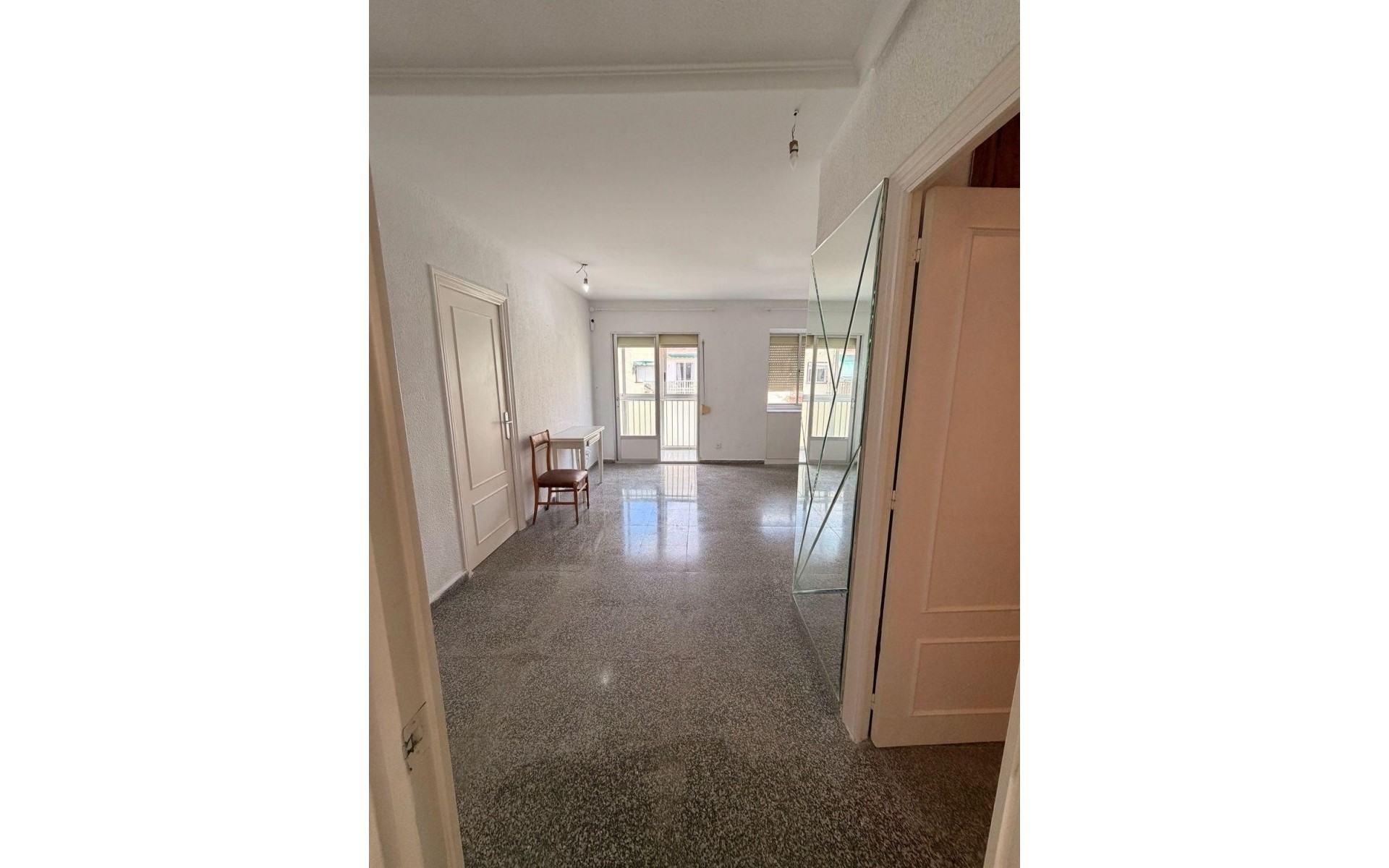 zum Verkauf - Apartment - Alicante - Alicante Centro