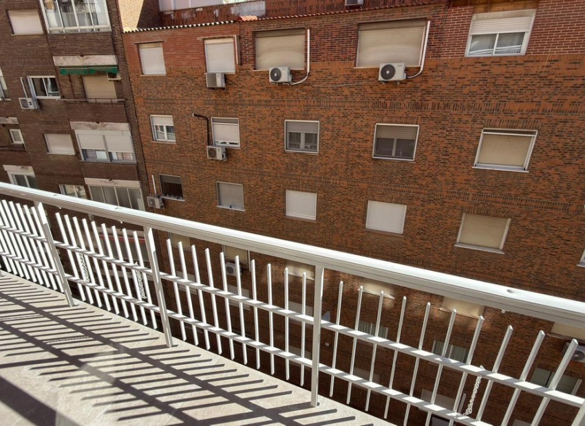 zum Verkauf - Apartment - Alicante - Alicante Centro