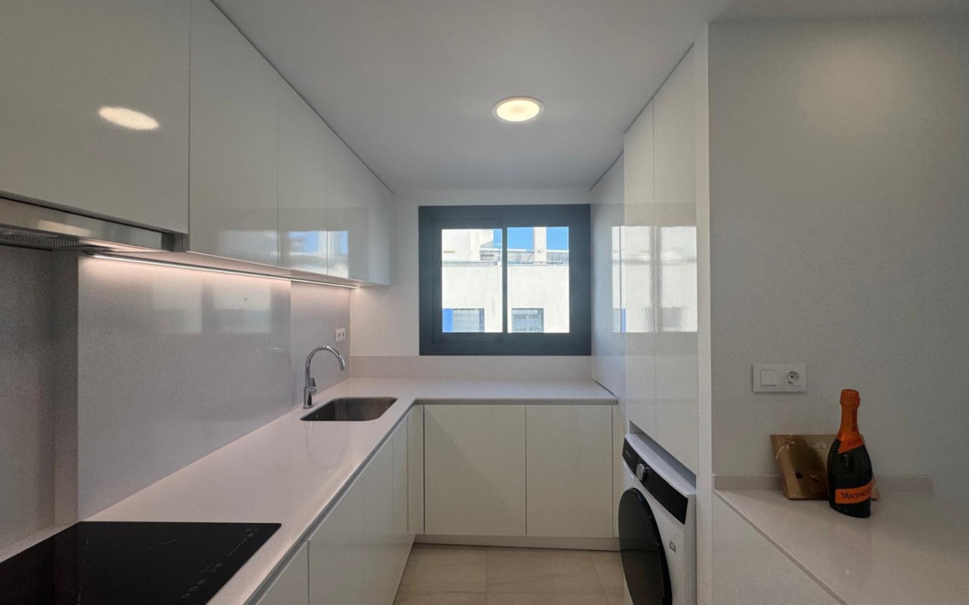 zum Verkauf - Apartment - Alicante - Alicante Centro