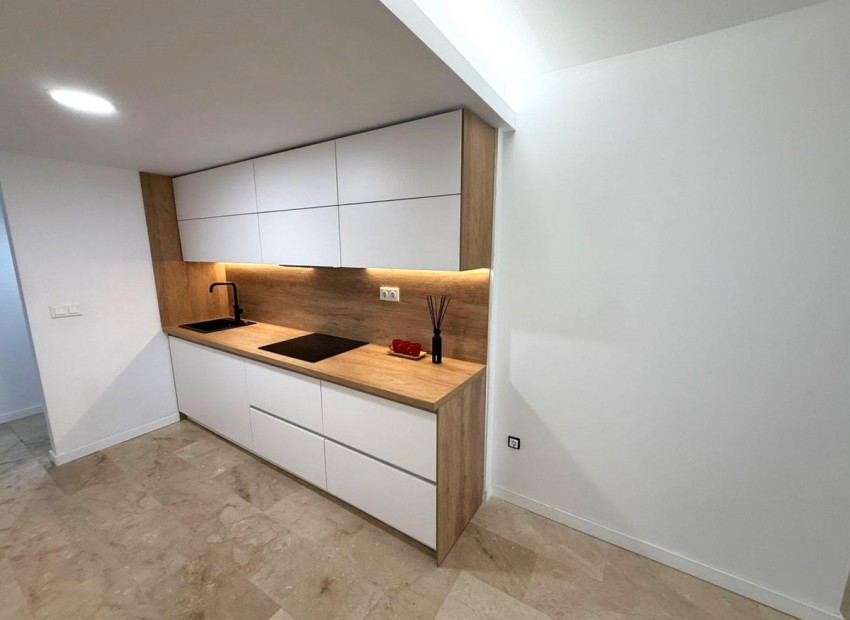 zum Verkauf - Apartment - Alicante - Alicante Centro