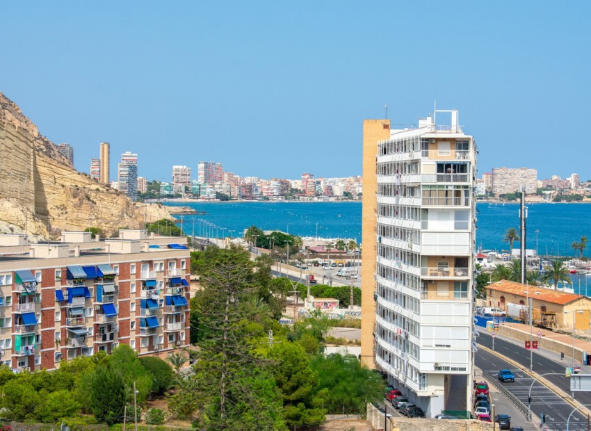 zum Verkauf - Apartment - Alicante - Alicante Centro